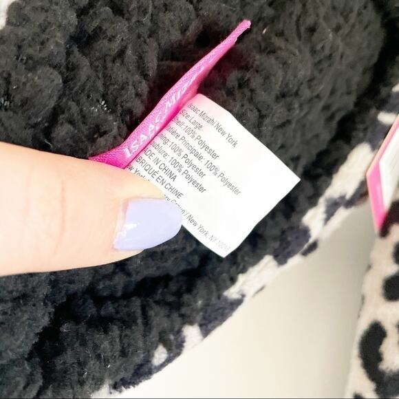 Isaac Mizrahi NWT Black & White Leopard Print Slippers Size Large - Picture 5 of 6